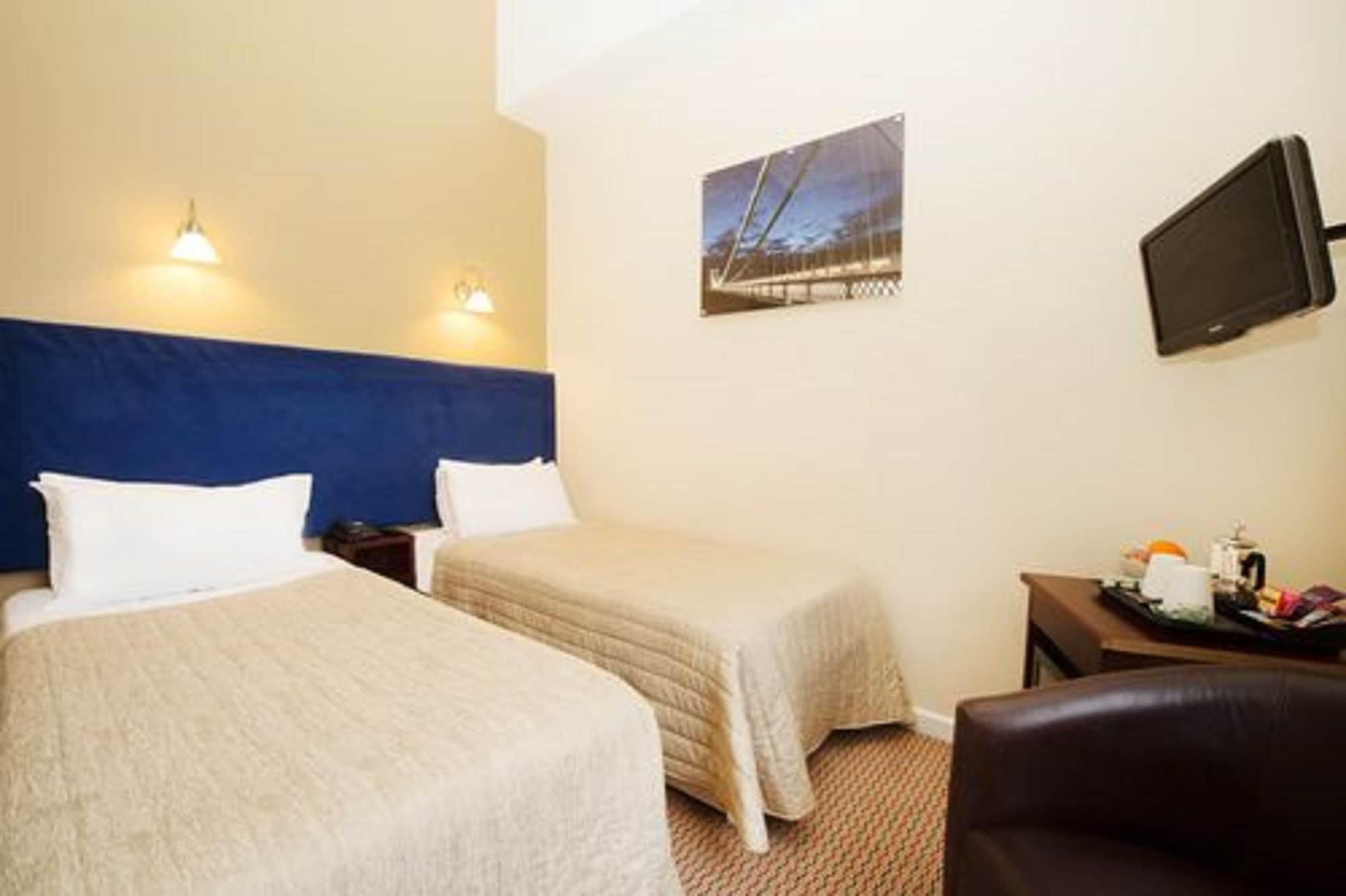 The Clifton 3* Bristol