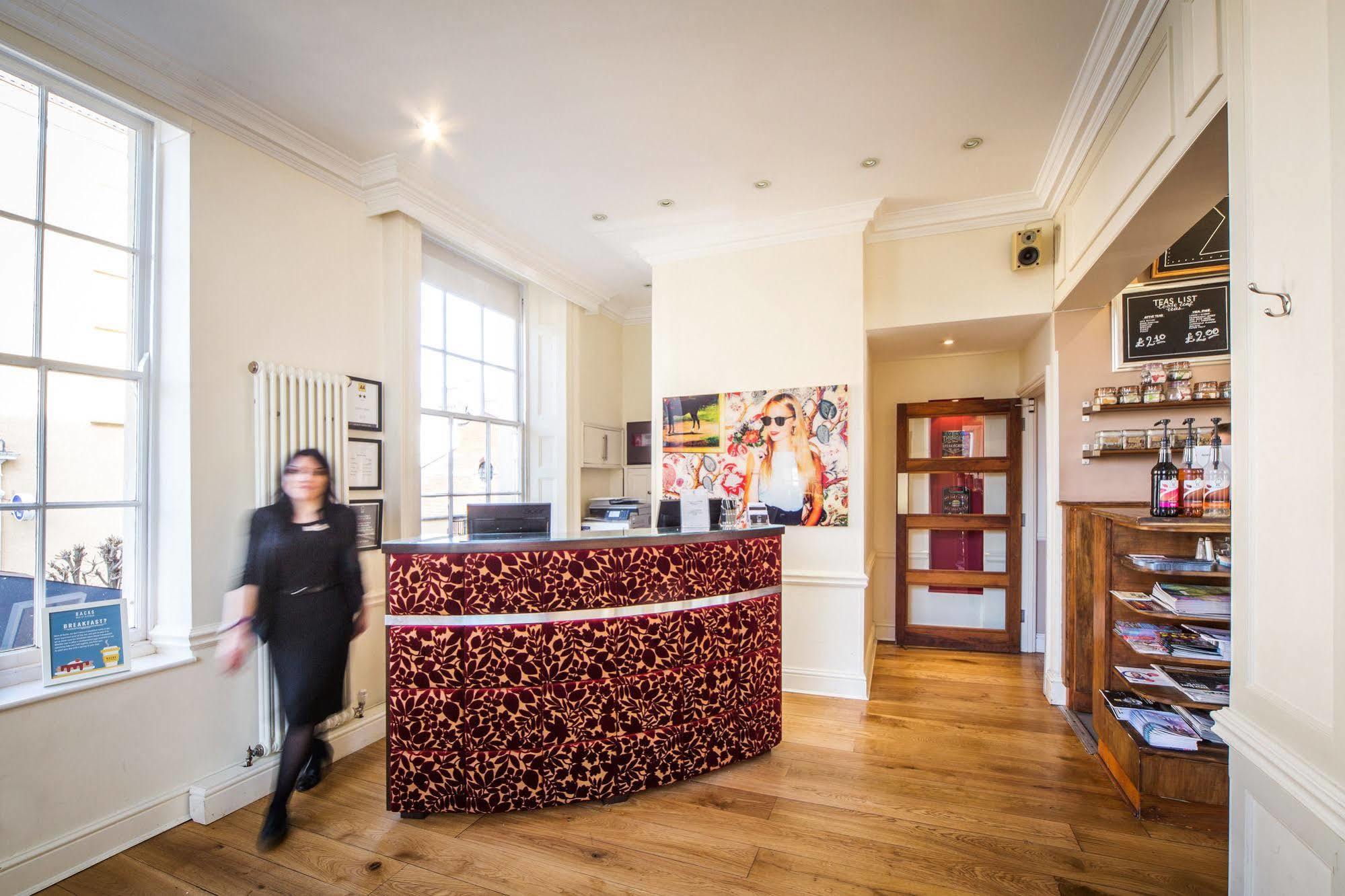 The Clifton 3* Bristol